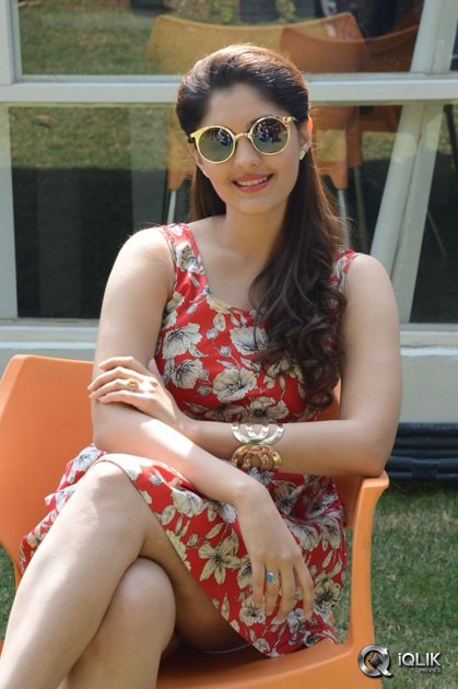 Surabhi-Interview-About-Express-Raja